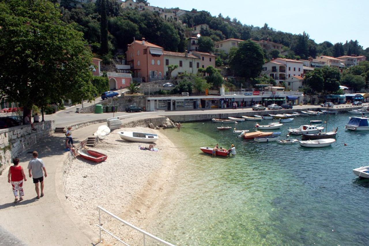 Apartments With A Parking Space Rabac, Labin - 7622 Exterior foto