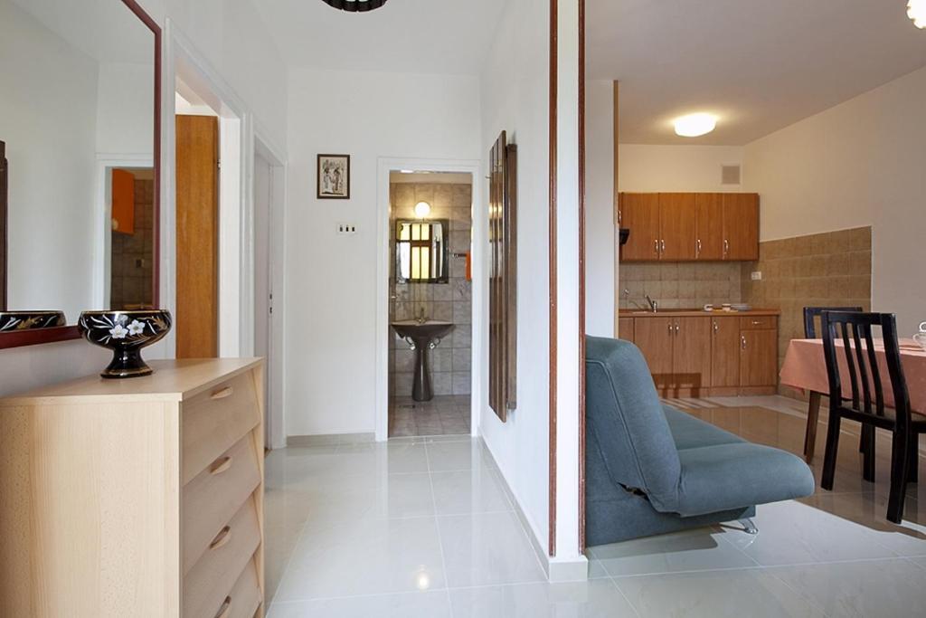 Apartments With A Parking Space Rabac, Labin - 7622 Exterior foto