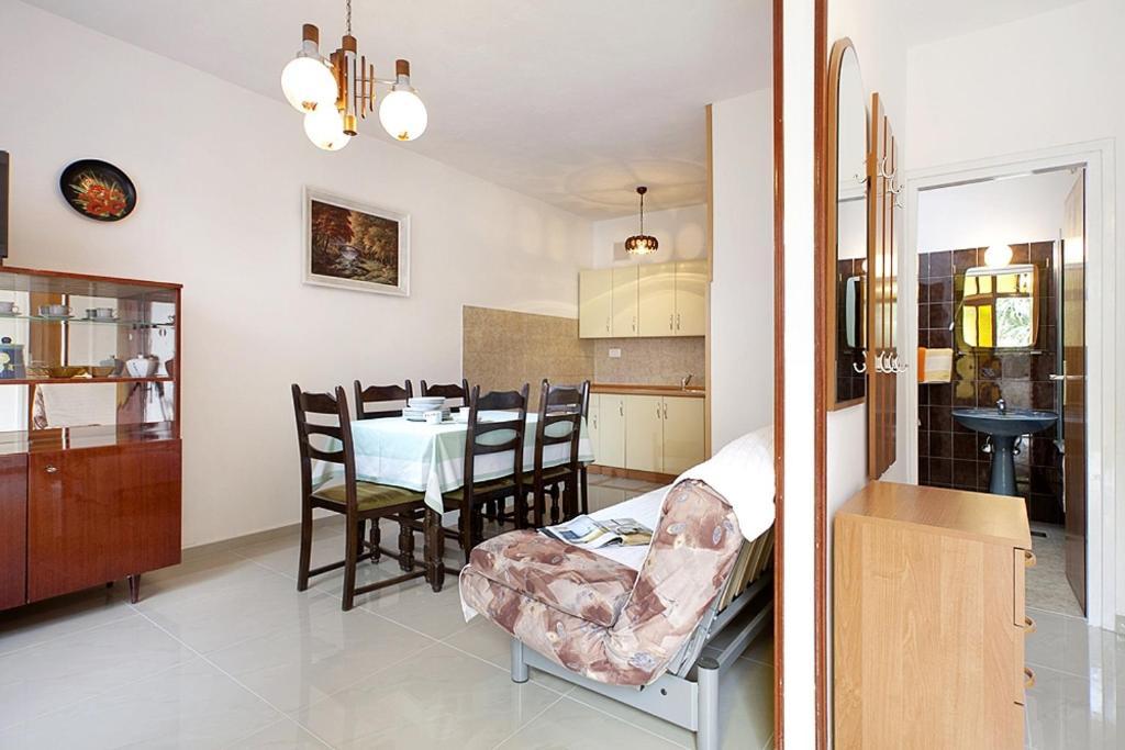 Apartments With A Parking Space Rabac, Labin - 7622 Exterior foto