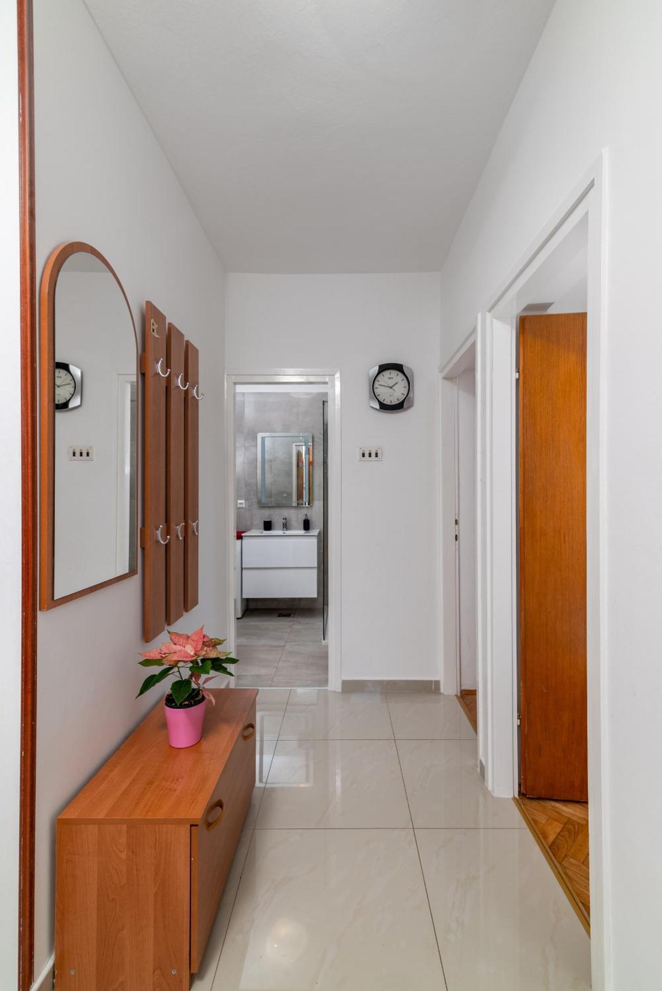 Apartments With A Parking Space Rabac, Labin - 7622 Exterior foto