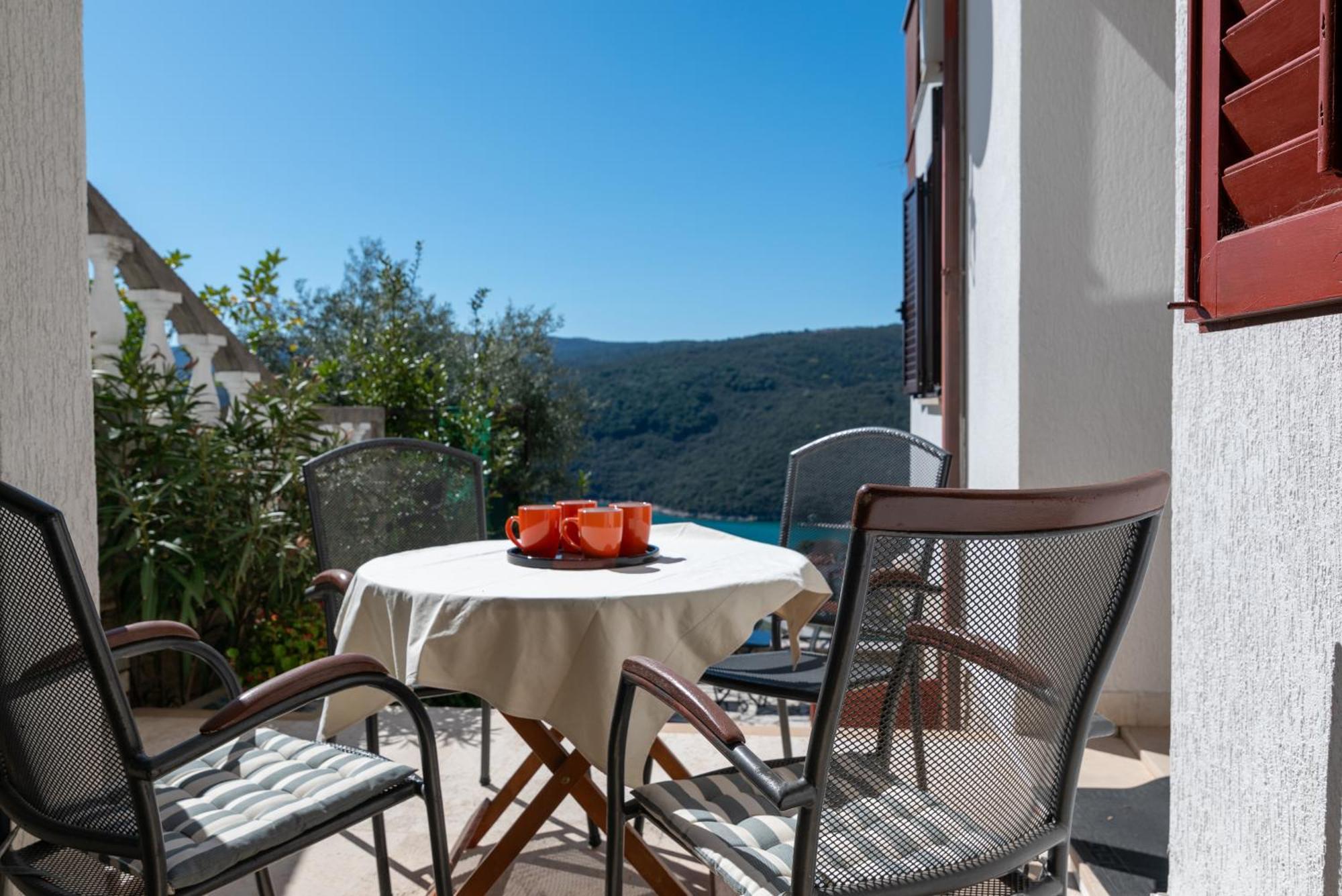 Apartments With A Parking Space Rabac, Labin - 7622 Exterior foto